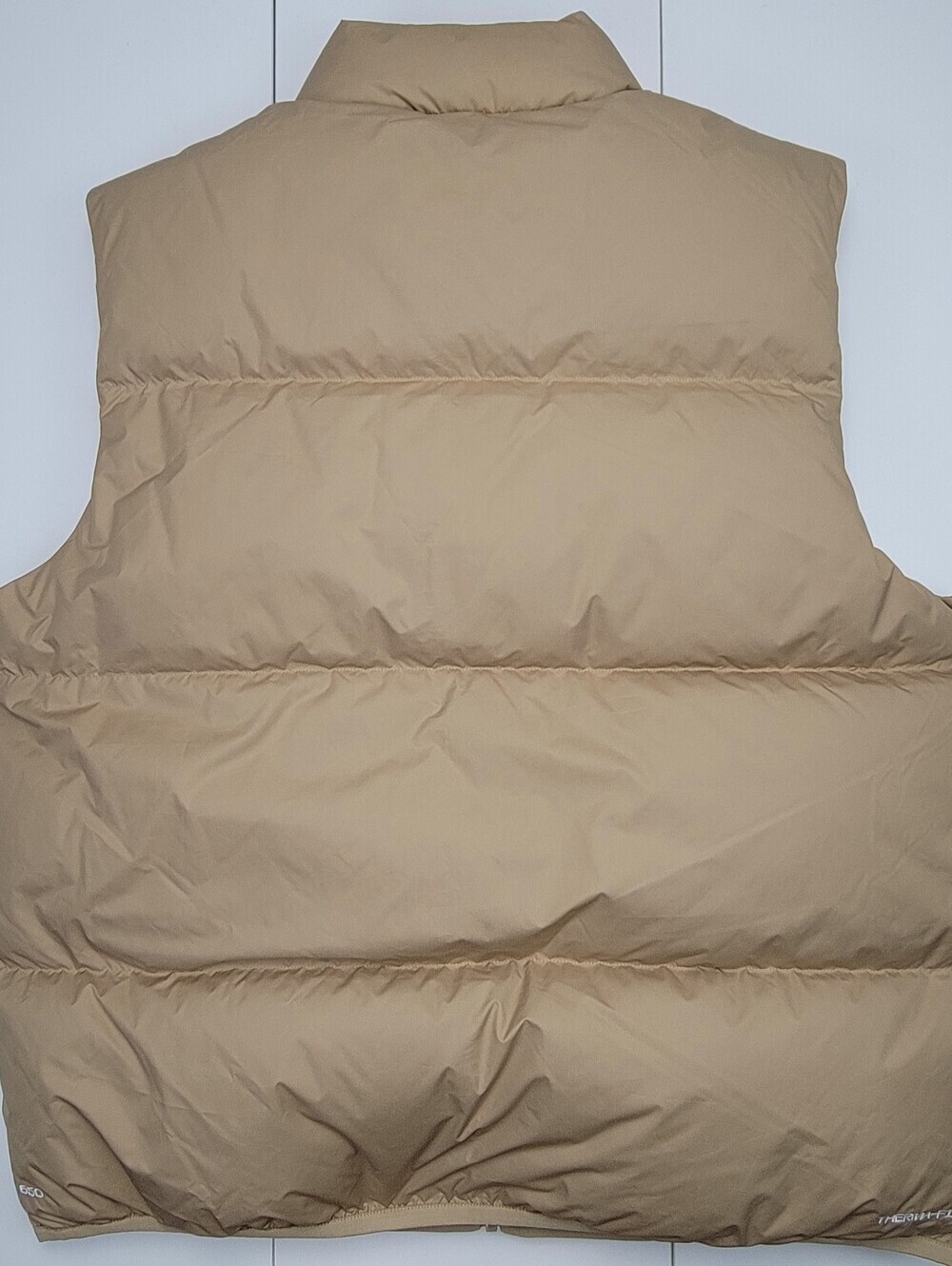 Nike Sportswear Club Men's Size XL Therma-FIT Down Puffer Vest Beige/White New - Picture 2 of 11